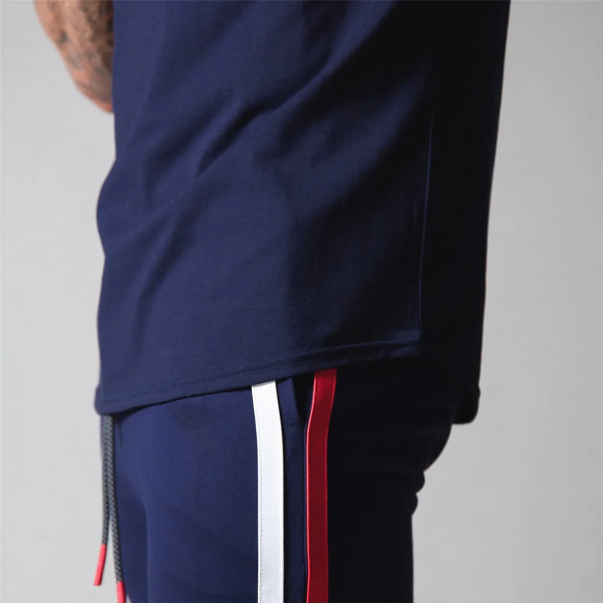 Men’s Athletic Slim Fit Gym T-Shirt – Short Sleeve Cotton Training Top with Sport Stripe Design