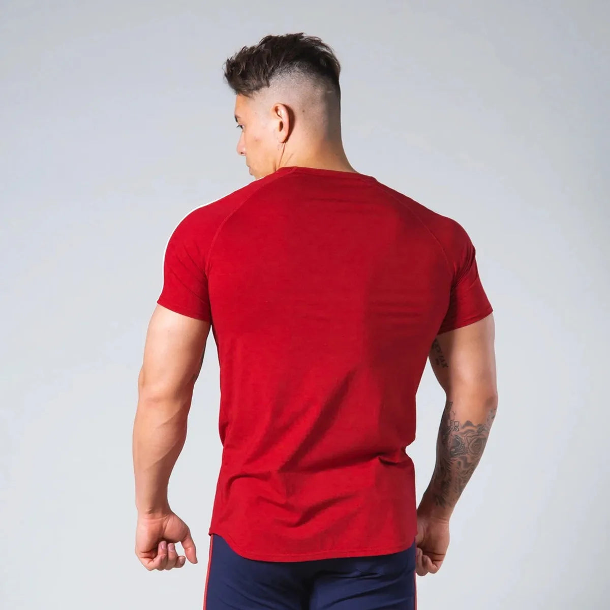 Men’s Athletic Slim Fit Gym T-Shirt – Short Sleeve Cotton Training Top with Sport Stripe Design