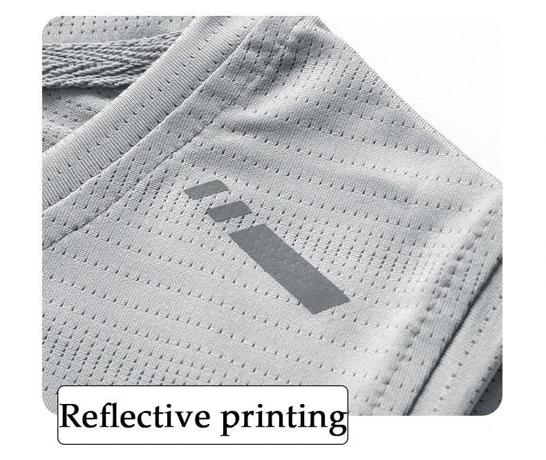 Men's Quick-Dry Running Vest – Breathable Sleeveless Reflective Fitness Top for Jogging & Gym