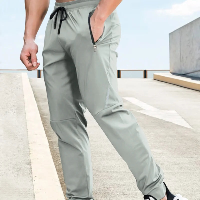 Men’s Quick-Dry Gym Joggers – Lightweight Elastic Waist Training Pants with Zipper Pockets