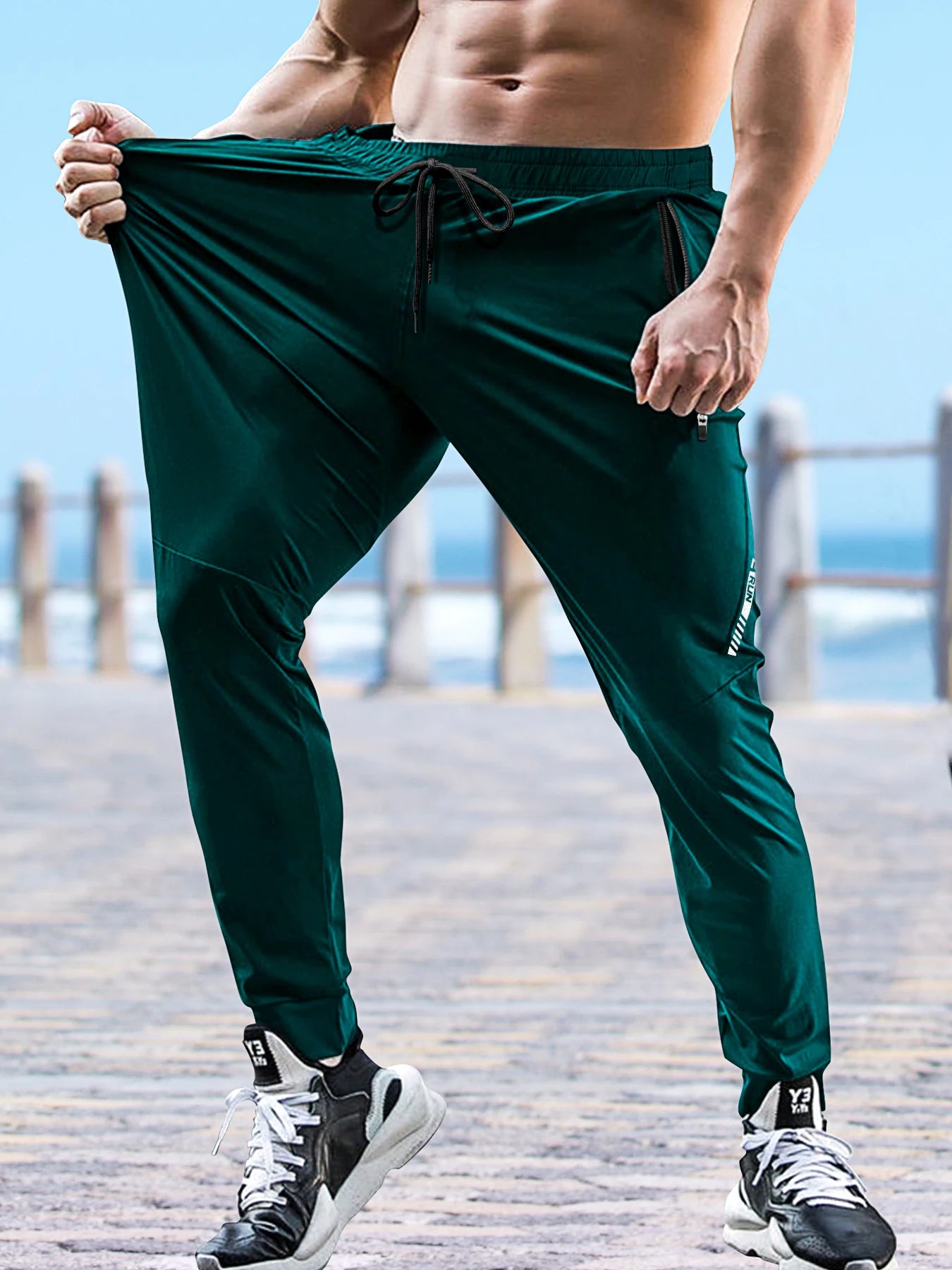 Men’s Quick-Dry Gym Joggers – Lightweight Elastic Waist Training Pants with Zipper Pockets