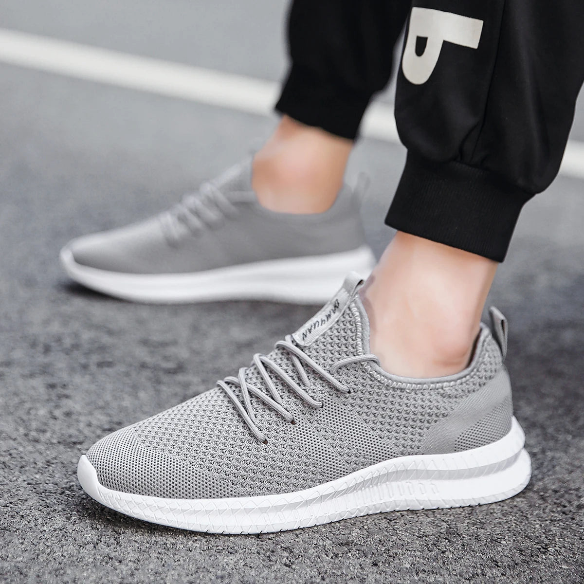 Men’s Breathable Mesh Sneakers – Lightweight Casual Running, Training & Walking Shoes
