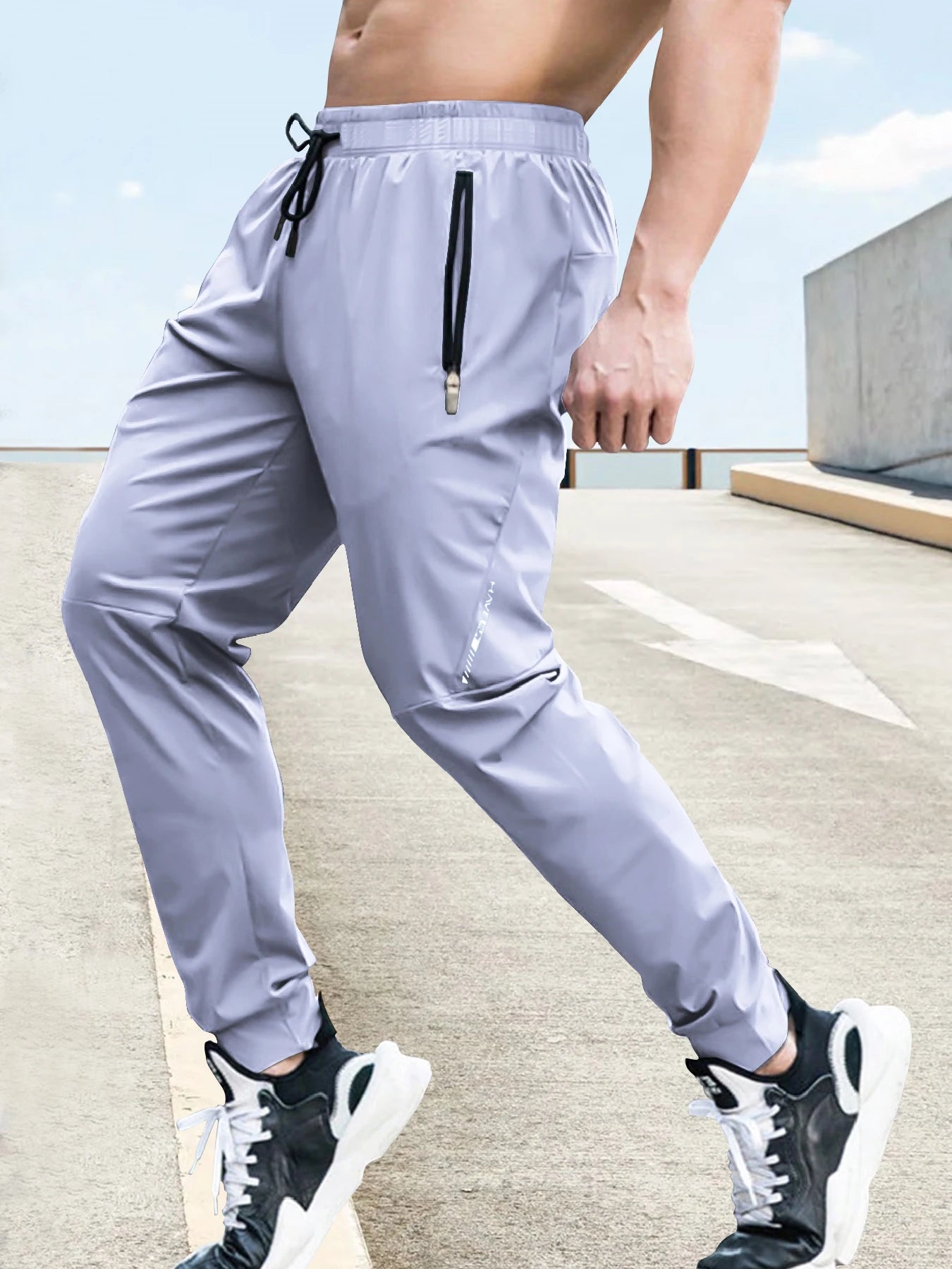 Men’s Quick-Dry Gym Joggers – Lightweight Elastic Waist Training Pants with Zipper Pockets