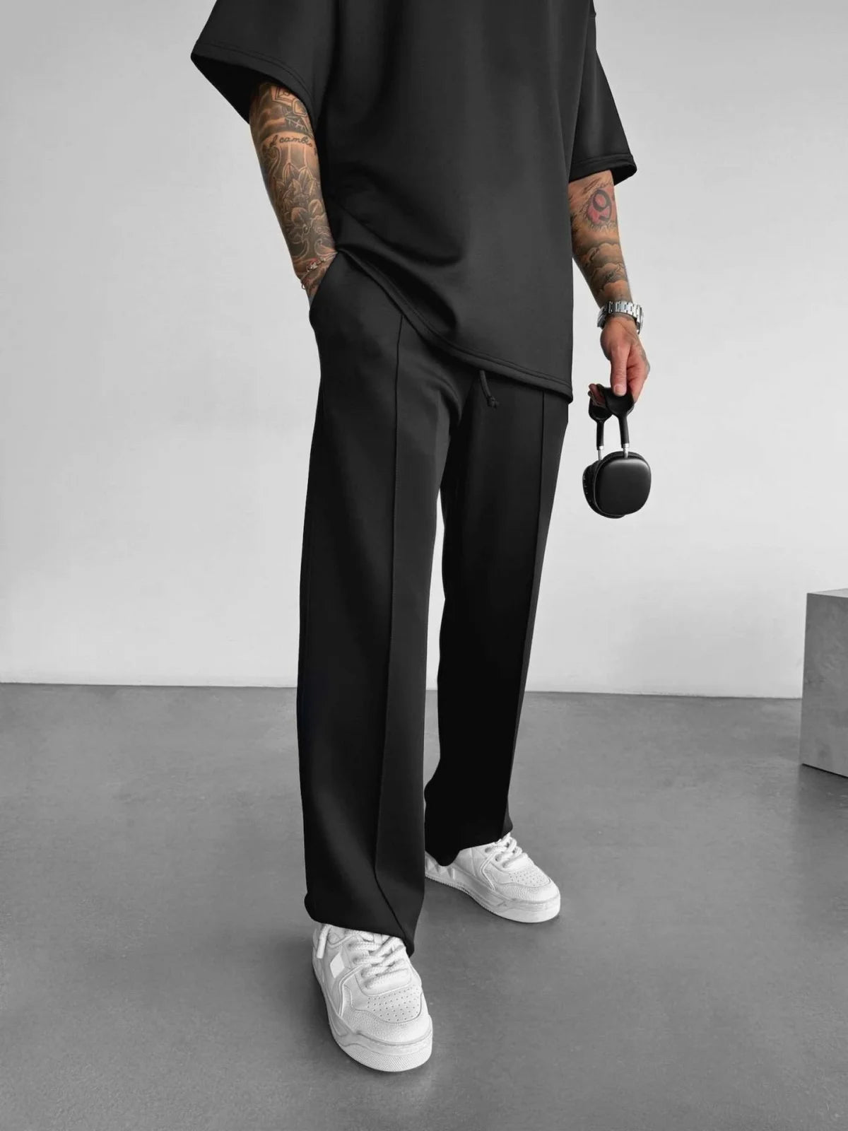 Men’s Casual Solid Color Pants – Elastic Waist Drawstring Trousers with Pleats and Pockets