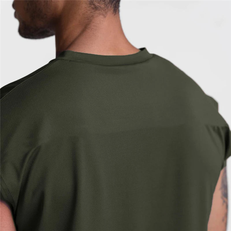 Men’s Sleeveless Gym Tank Top – Breathable Athletic Workout Shirt for Running, Training & Casual Sports