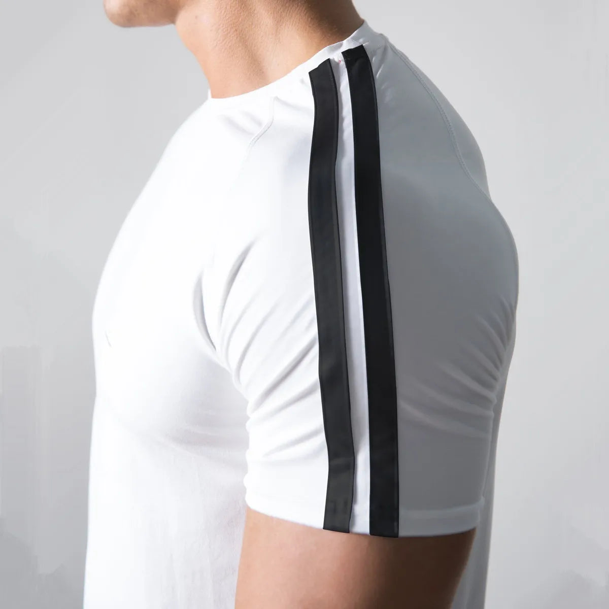 Men’s Athletic Slim Fit Gym T-Shirt – Short Sleeve Cotton Training Top with Sport Stripe Design